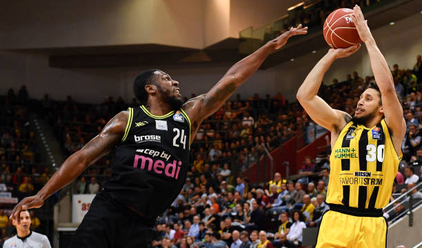 明显手球 明显手球