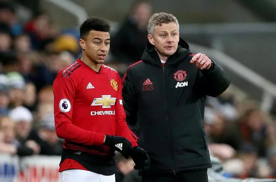 在欧冠中走 在欧冠中走